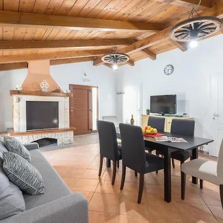 House Matea * Prnjani