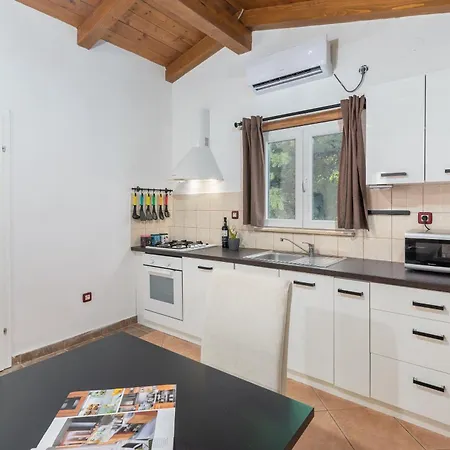 بيت للعطل House Matea