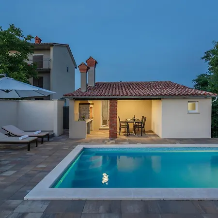 Holiday home House Matea Prnjani